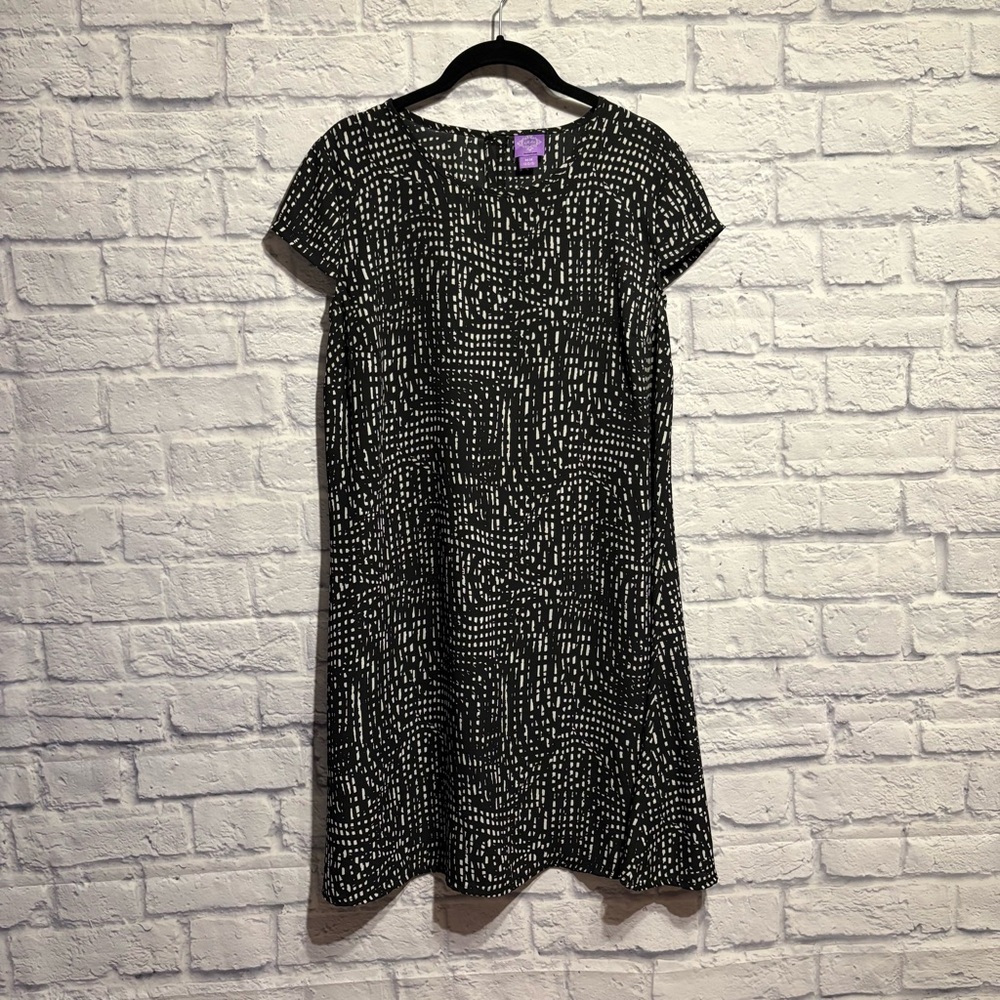 Jolie Black and White Mini Dress Medium